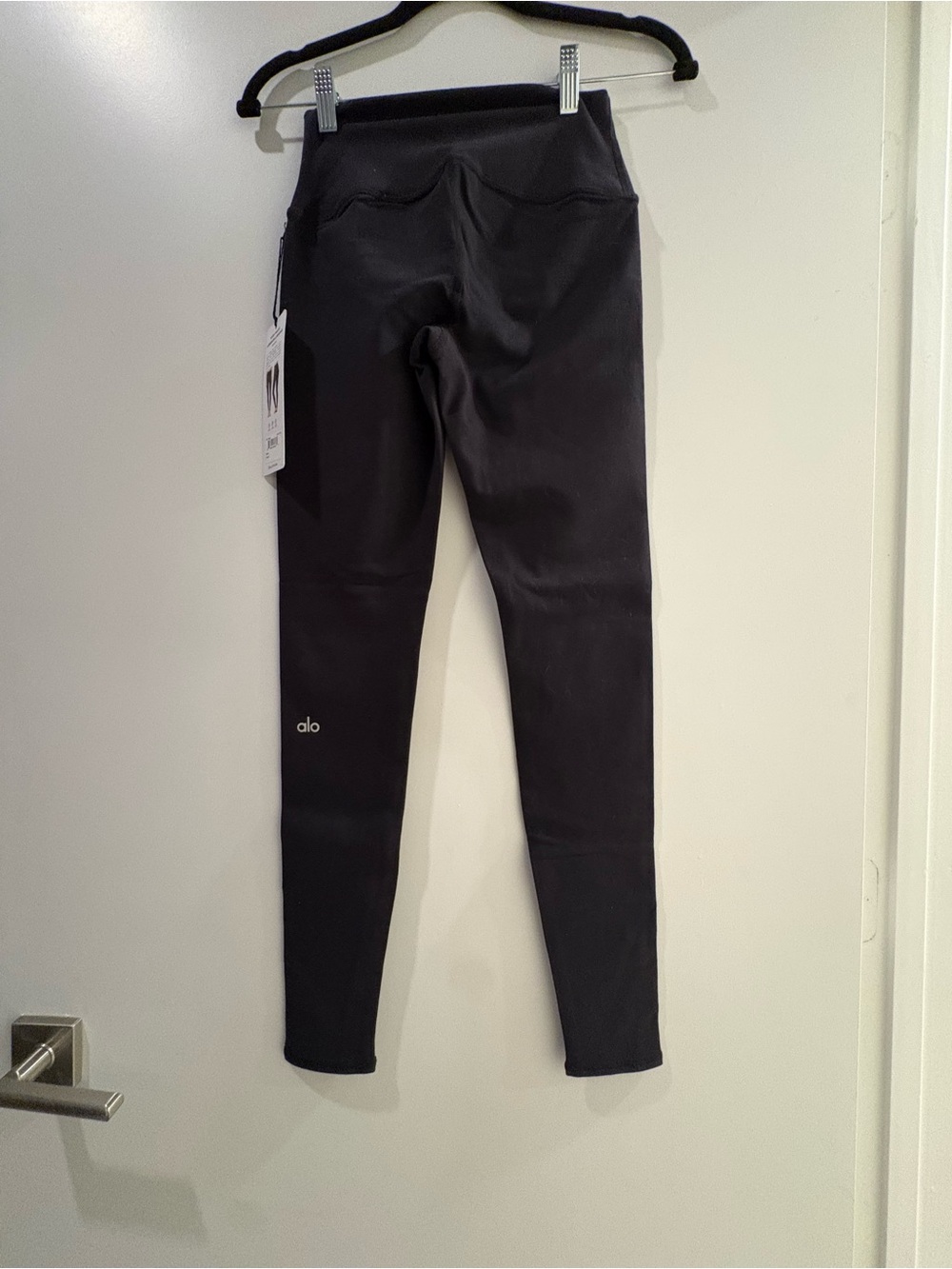 Alo Yoga Airbrush Leggings Black Small New - Picture 4 of 4